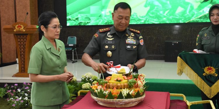 Pussenif Gelar Syukuran HUT ke-78 Infanteri