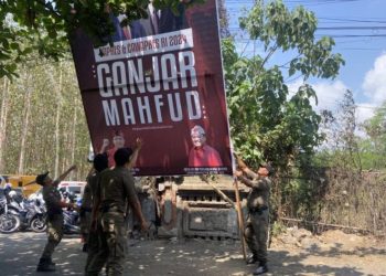 PDI Perjuangan Respon Pencopotan Baliho Ganjar-Mahfud di Bali