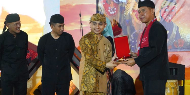 Kasad Jenderal Agus Subiyanto Apresiasi Pangdam III/Siliwangi dan Kapolda Jabar Atas Terselenggaranya Panggung Hiburan di Pangandaran