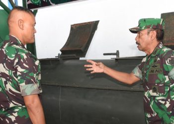 Pangdam III/Siliwangi Mayjen Erwin Djatniko Kunjungi Posko Sektor 4 Citarum Harum