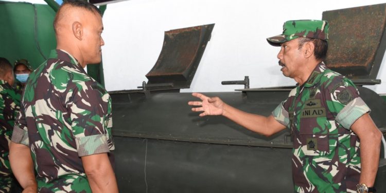 Pangdam III/Siliwangi Mayjen Erwin Djatniko Kunjungi Posko Sektor 4 Citarum Harum