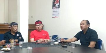 Bakal Calon Walikota Bandung Andri Gunawan Temui Eka Santosa di Media Center Ganjar-Mahfud