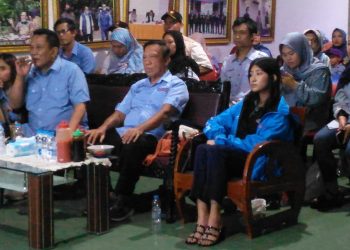 Caleg DPR RI Eversti Nevalia Dampingi FYP Nobar Debat Capres ke-3