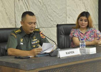 Kapen Kodiklatad Letkol Hendra Mirza Buka Literasi Digital dan Public Speaking Satjar Kodiklatad