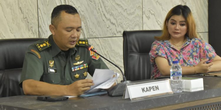 Kapen Kodiklatad Letkol Hendra Mirza Buka Literasi Digital dan Public Speaking Satjar Kodiklatad