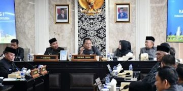 Ketua DPRD Jabar Taufik Hidayat Raker Bersama Pj Gubernur Jabar Bahas Tiga Raperda