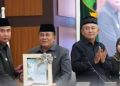 Ketua DPRD Jabar Taufik Hidayat Jalankan Rapat Paripurna, Bahas Dua Rancangan Perda
