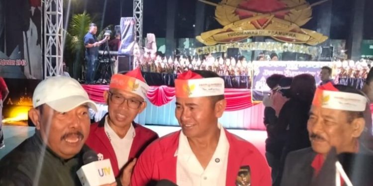 Danpussenif Letjen Iwan Setiawan Gelar Pagelaran Wayang Golek Untuk Warga Jabar di Lapangan Wirotama Pussenif