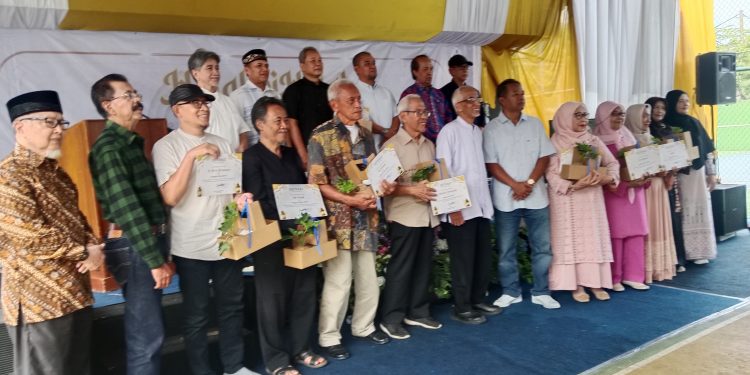 Keluarga Besar RW 07 Antapani Kidul Gelar Halal Bihalal 1447 H, Perkuat Silaturahmi dan Komitmen Lingkungan Bersih